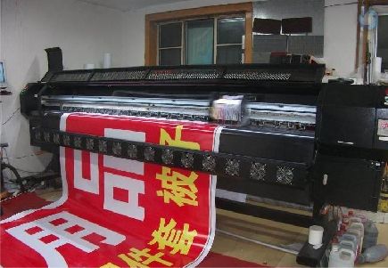陆良喷绘广告分辨率是多少？